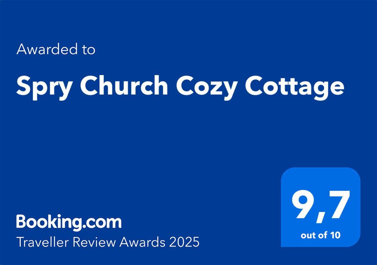 Spry Church Cozy Cottage Lion's Head Bagian luar foto